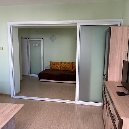 Apparent On The Main Street