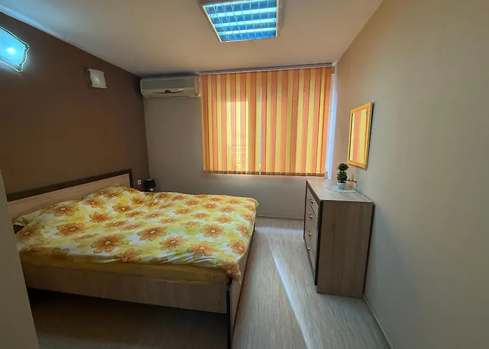 Apartment Apparent On The Main Street *